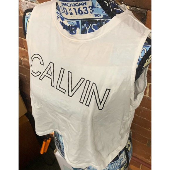 Calvin Klein white cropped tank - Picture 1 of 5